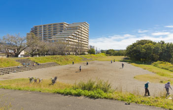 大和田河川敷広場