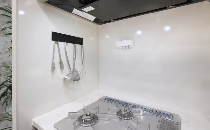 ホーロー製キッチンパネル