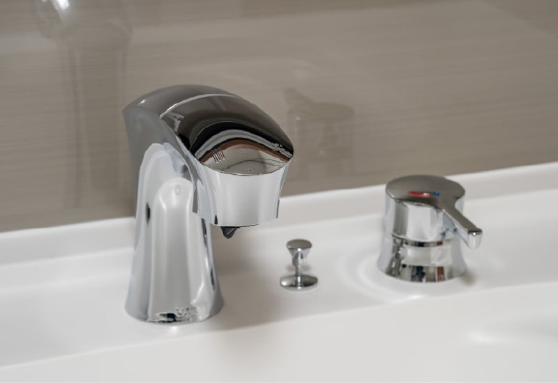 洗面化粧台タッチレス水栓