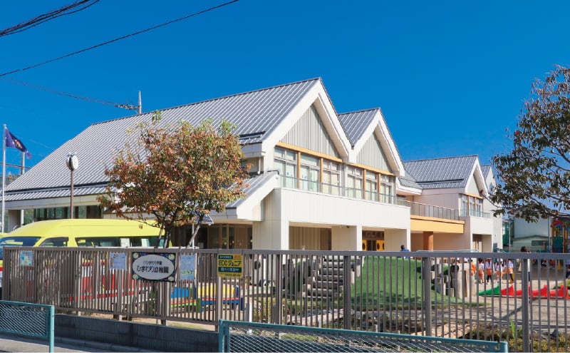 ひまわり幼稚園 (徒歩12分)