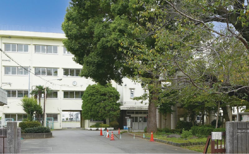 富士見中学校 (通学区) (徒歩15分)