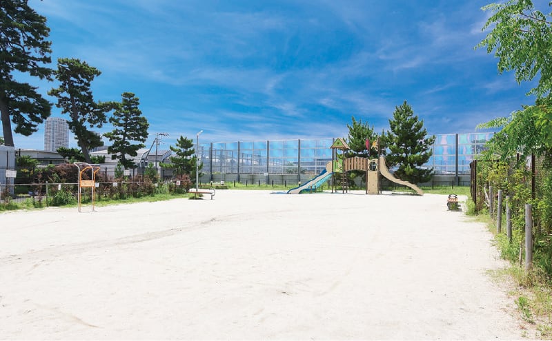 菅野駅北口公園