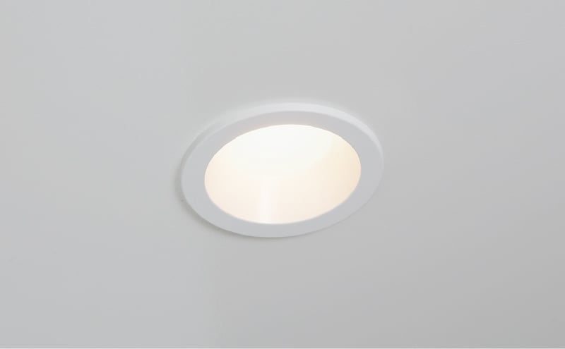 共用部高効率照明 （LEDダウンライト）