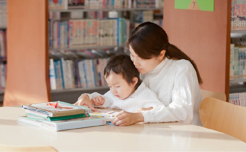 清瀬市立駅前図書館