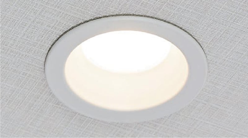 長寿命・省エネ仕様のLEDダウンライト