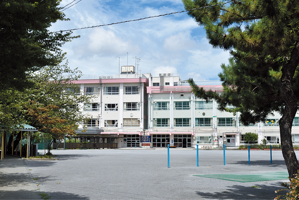 西小岩小学校