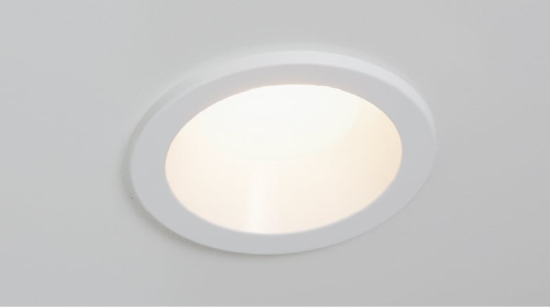 長寿命・省エネ仕様のLEDダウンライト