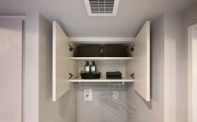 ランドリー上部吊戸棚