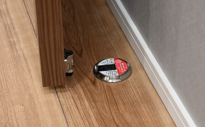 ドアキャッチャー