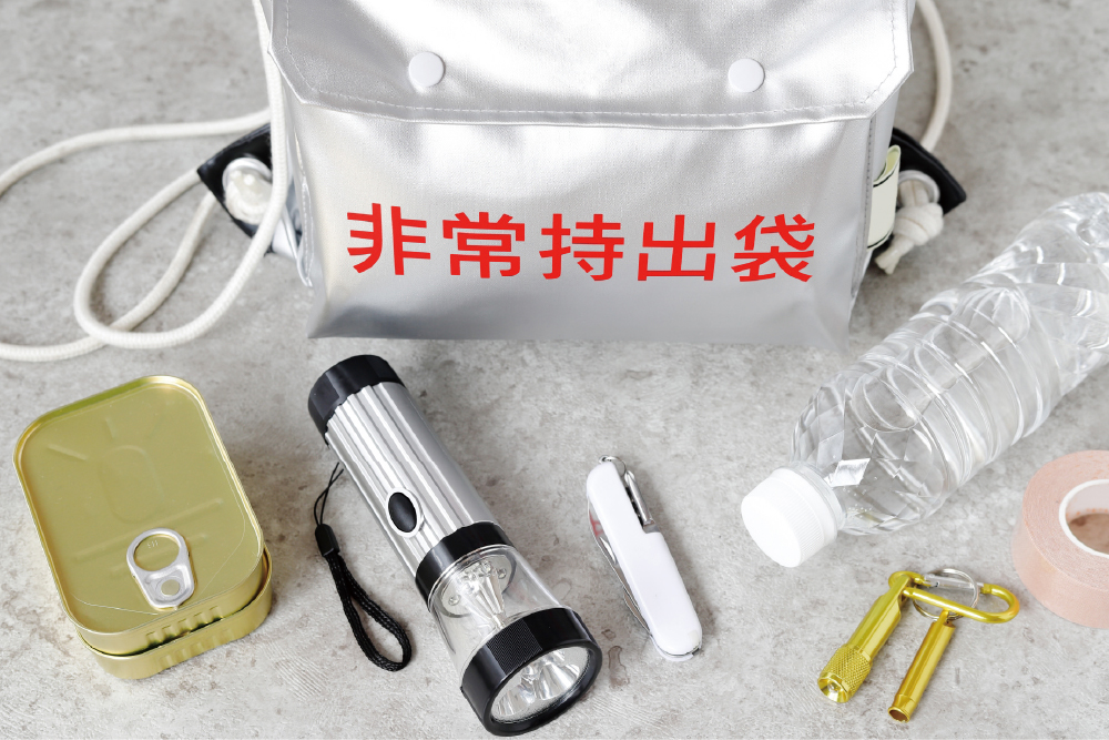 もしもの時に役立つ備品を装備した「防災備蓄倉庫」